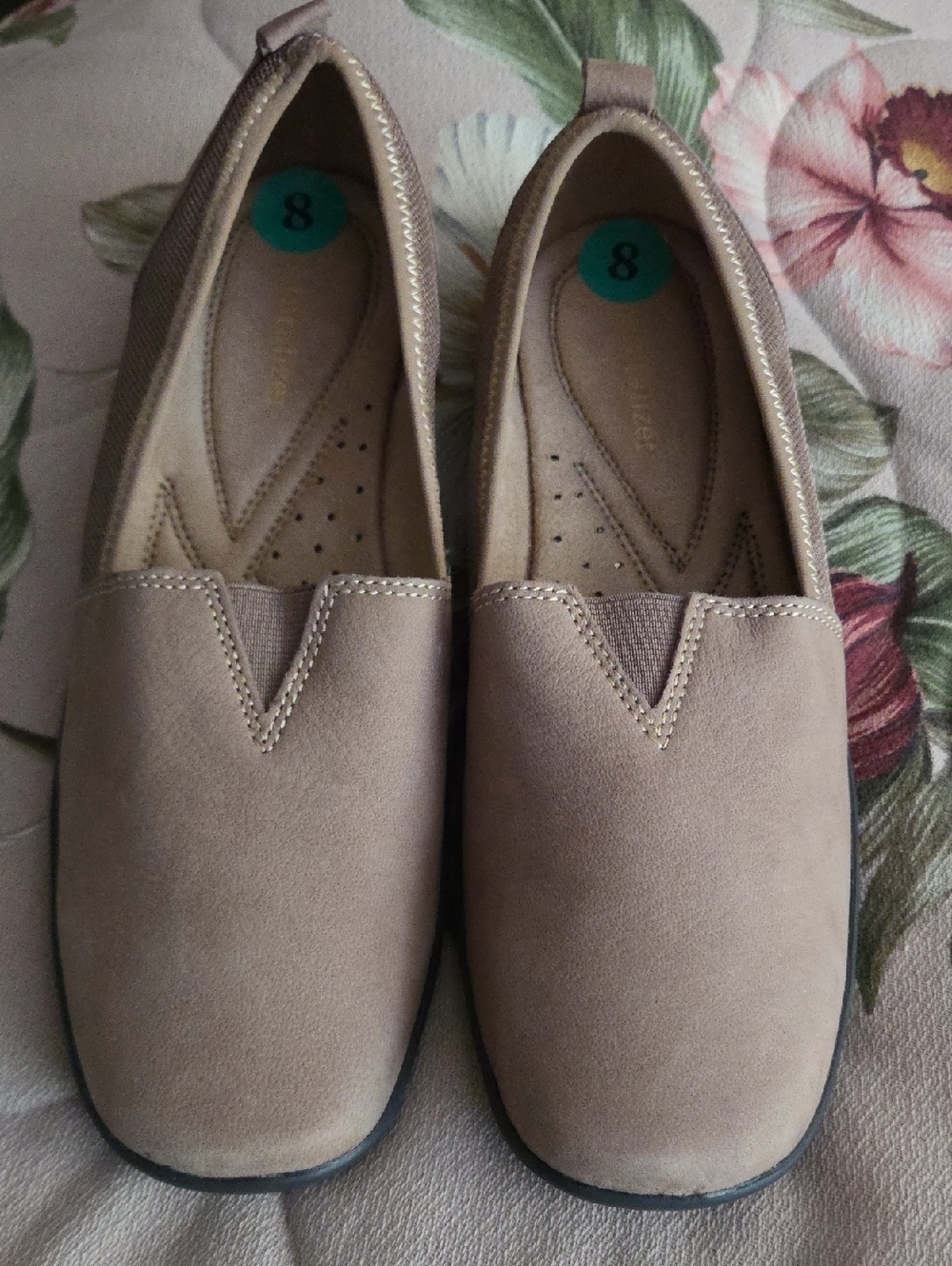 Naturalizer Taupe Slip-On Flats